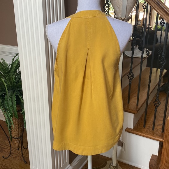 Anthropologie Cloth & Stone sleeveless top.  Dark yellow button front detail M - Picture 3 of 8